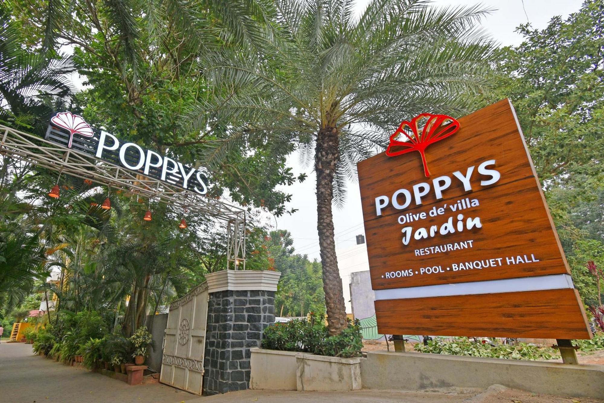 Poppys Olive De' Villa Auroville Eksteriør billede